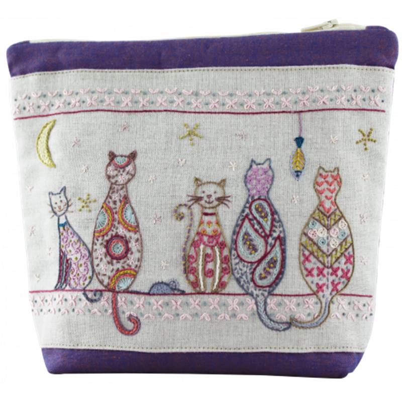 Kit Un Chat Dans L Aiguille Bande De Chats 734 Univers Broderie